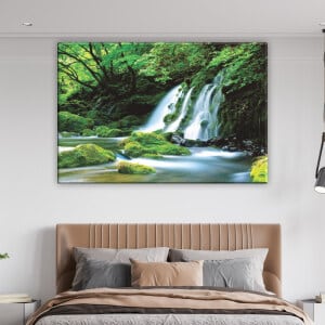 Drömliknande landskapsmålning. God kvalitet, original, hängde på en vägg ovanför en säng i ett vardagsrum