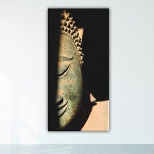 Buddha halvhuvudmålning. God kvalitet, original, hängde på en vägg i ett vardagsrum