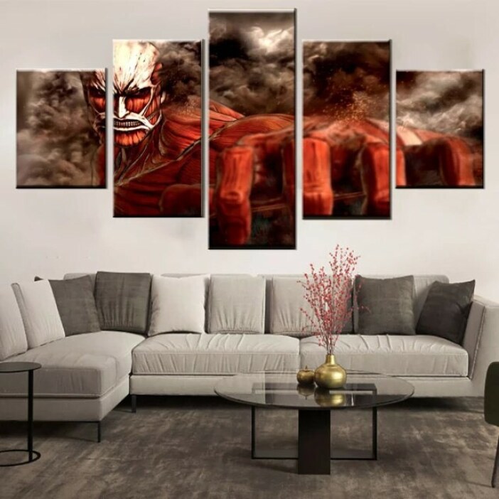 Målning attack of the titans colossal titan i stormen. God kvalitet, original, hängde på en vägg ovanför en soffa i ett hus